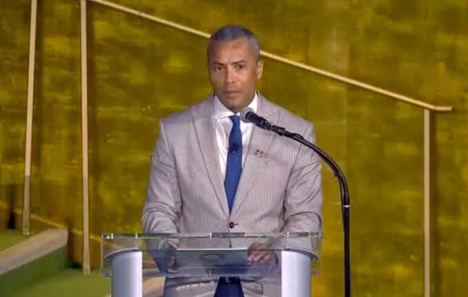 Sherwin Bryce-Pease Biography