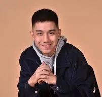 Stephan Estopia Biography: Age, Net Worth, Family, Career